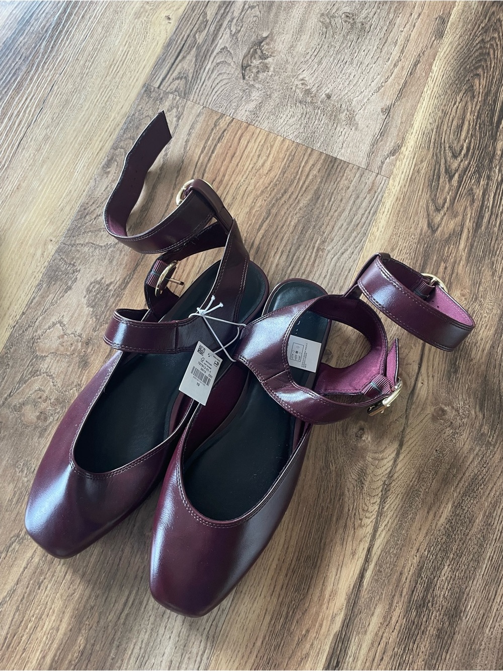 Old Navy Burgundy Ankle-Strap Square Toe Flats
